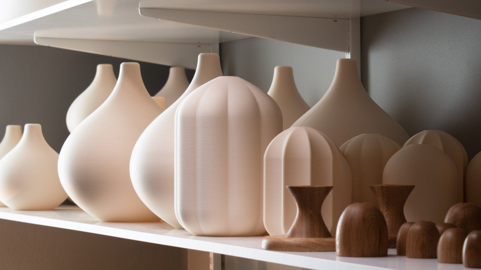 Pyr 3D-printed lamps on shelf